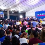 Ao lado de Neto, Leo Prates participa de agenda de escuta com moradores do Cabula